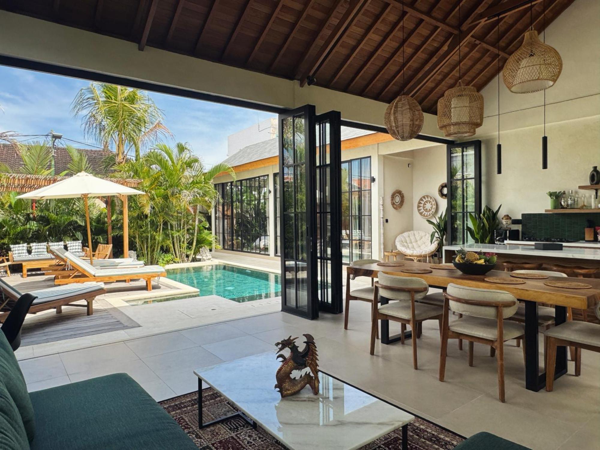 Nelaya - Modern 3br Retreat Private Pool Walk To The * Seminyak (Bali)
