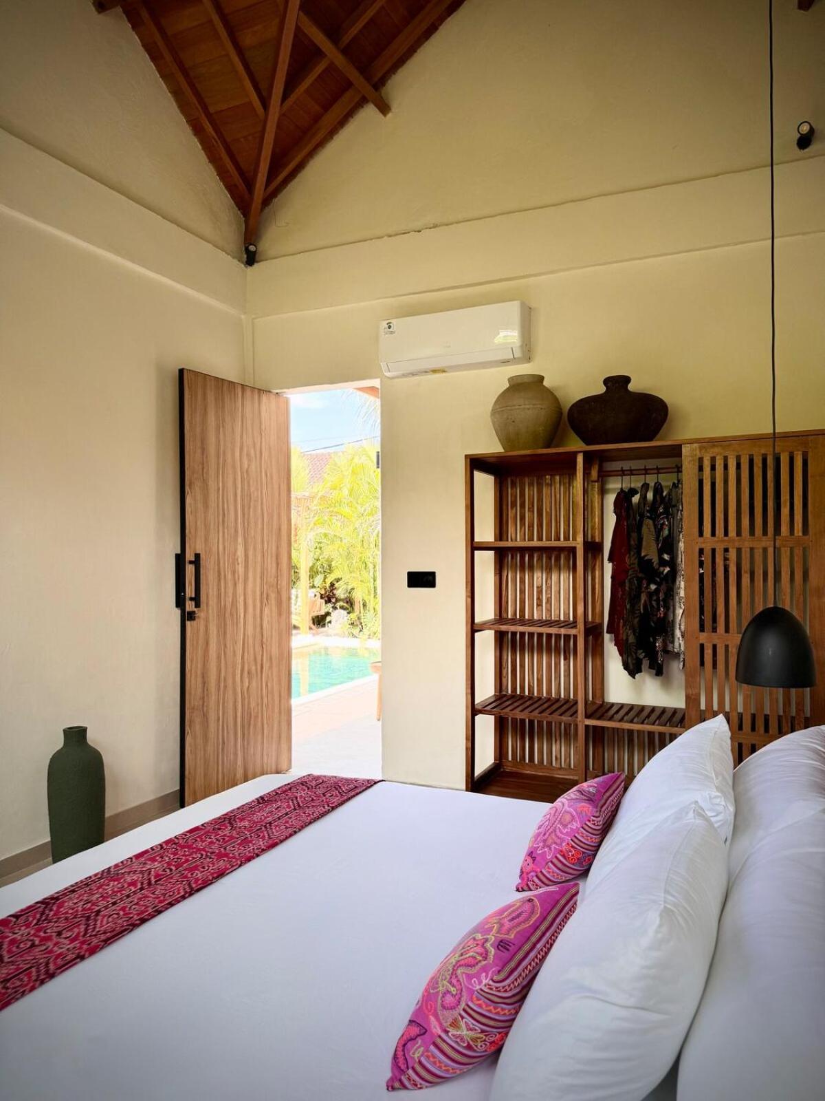 Nelaya - Modern 3br Retreat Private Pool Walk To The Seminyak (Bali)